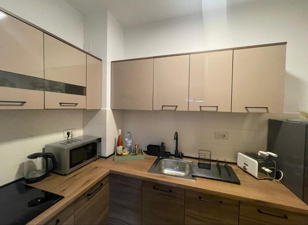 Aura City Apartment Podgorica Zewnętrze zdjęcie