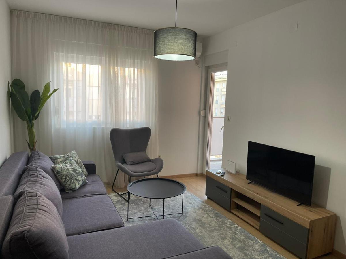 Aura City Apartment Podgorica Zewnętrze zdjęcie